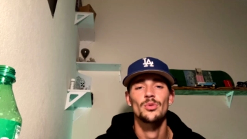 Jmowery  12-10-2021 video striptease